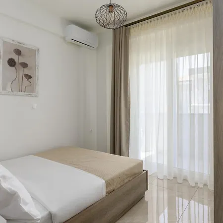 Sik Luxury By Halu! * Nikiti (Sithonia)