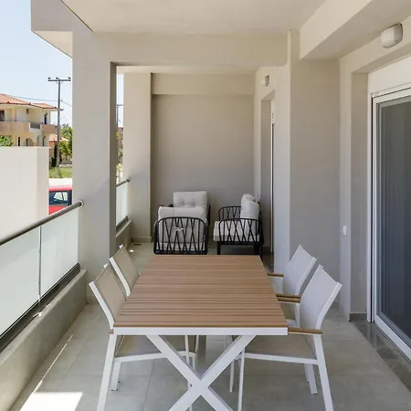 Sik Luxury By Halu! Nikiti (Sithonia)